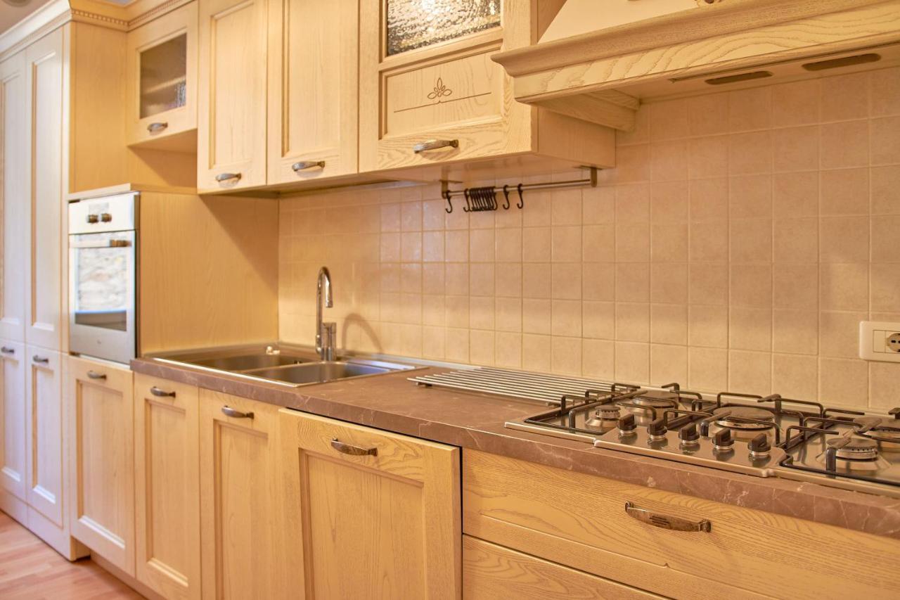 Apartmentsgarda - Residenza Dei Navigatori Torri Del Benaco Eksteriør billede