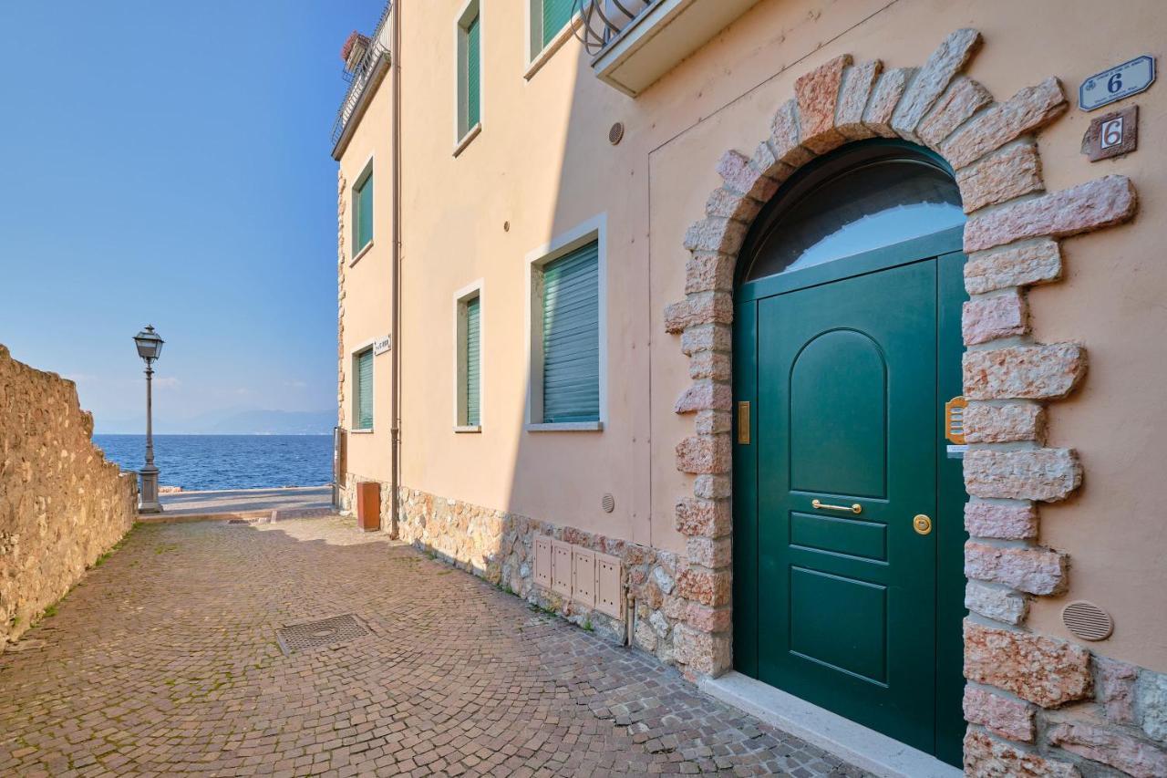 Apartmentsgarda - Residenza Dei Navigatori Torri Del Benaco Eksteriør billede